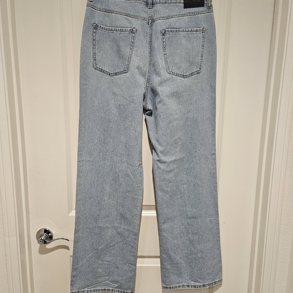 DKNY High-waisted Wide Leg Jeans Size 10 NWOT # 105.... - Picture 2 of 5